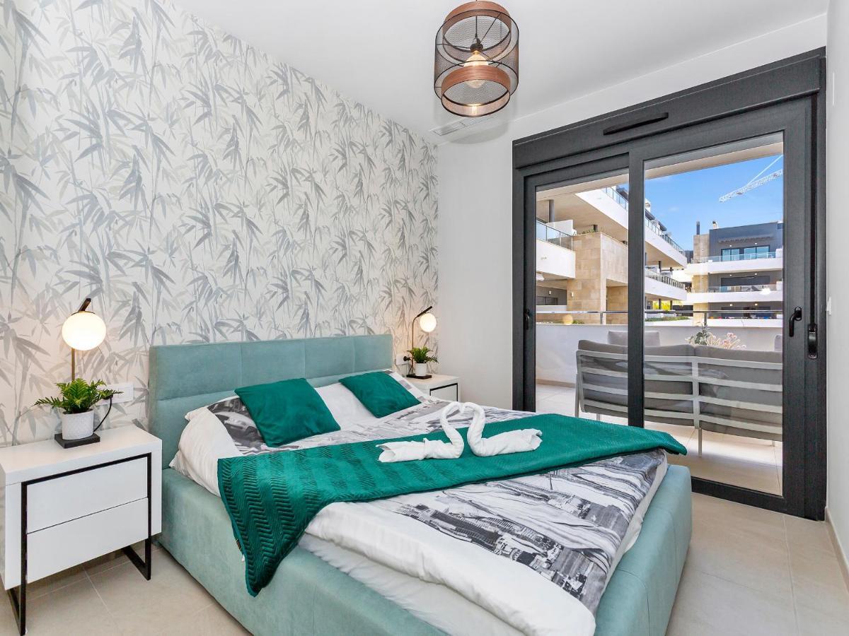 Lovely First Floor Apartment, Heating Pool ! Alicante Zewnętrze zdjęcie