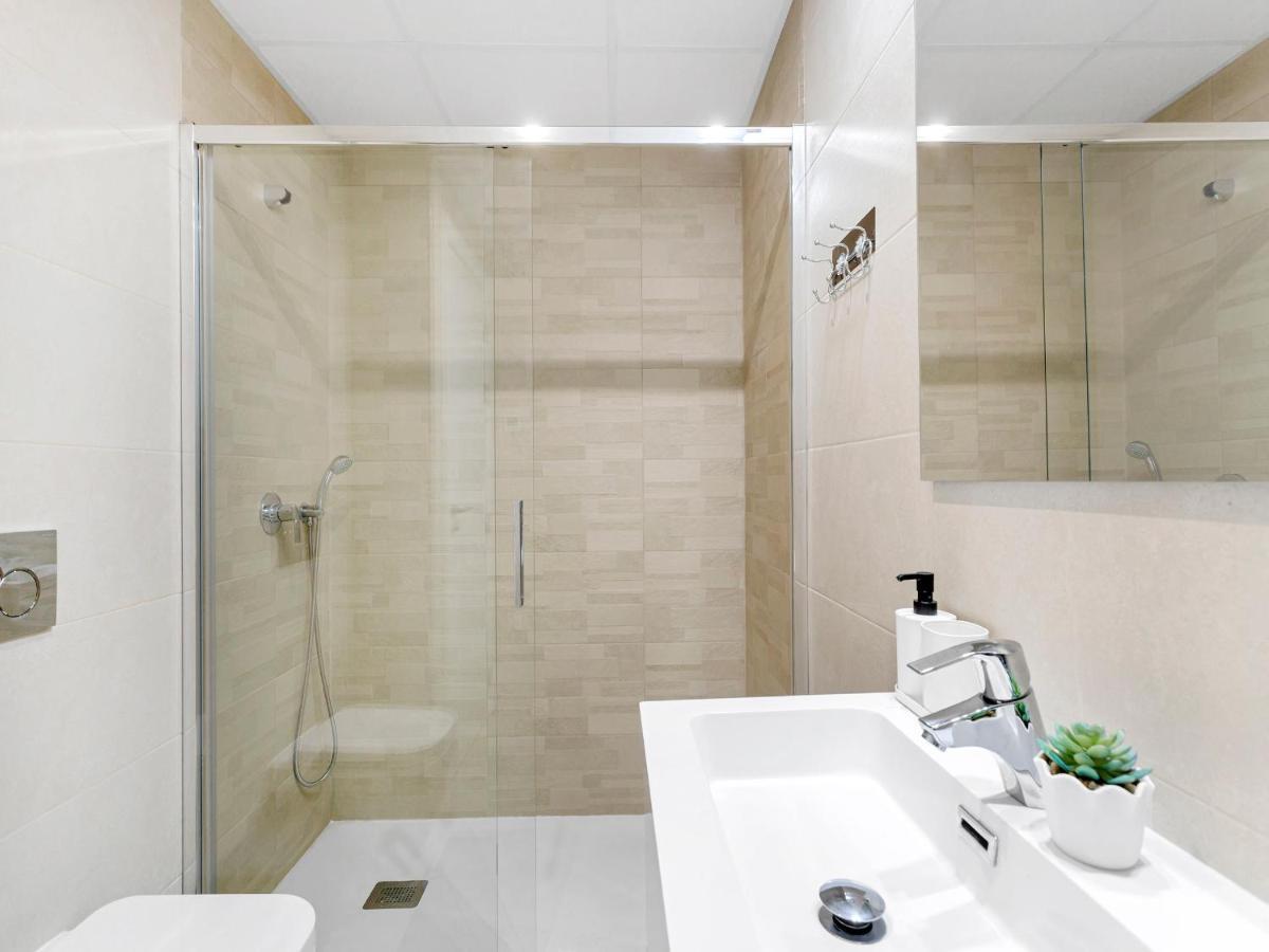 Lovely First Floor Apartment, Heating Pool ! Alicante Zewnętrze zdjęcie