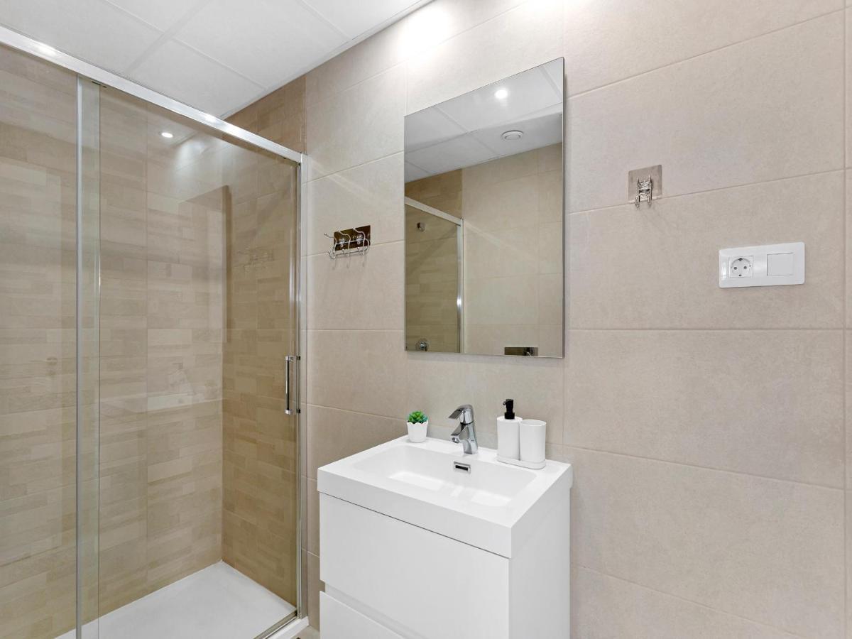 Lovely First Floor Apartment, Heating Pool ! Alicante Zewnętrze zdjęcie